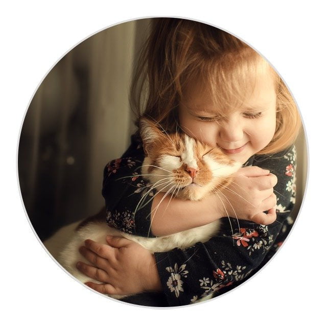 Photo fêtes des mères - enfant et animal de compagnie